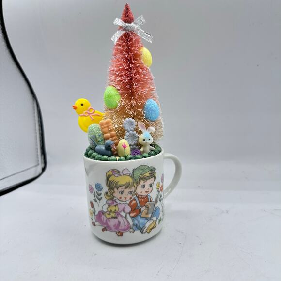 Easter Spring Multimedia Art Assemblage - Easter Tree and Kitsch - Picture 3 of 4